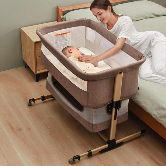 3 in 1 Baby Bassinet Bedside Crib - Tots Treasure Trove